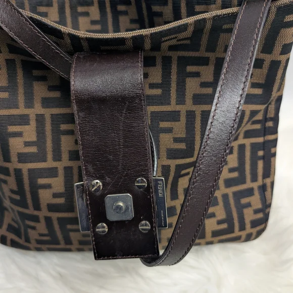 Fendi Brown FF Canvas Shoulder Bag - Picture 9 of 11